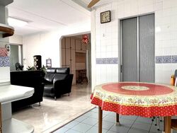 Blk 250 Pasir Ris Street 21 (Pasir Ris), HDB Executive #579003381